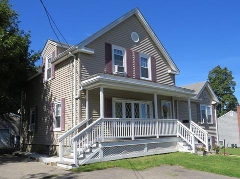 45 Highland St, Canton, MA 02021 photo 4