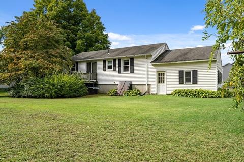 10 Meadowbrook Dr, Easthampton, MA 01027 photo 31