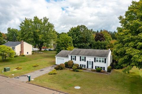 10 Meadowbrook Dr, Easthampton, MA 01027 photo 34