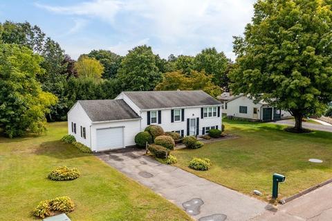 10 Meadowbrook Dr, Easthampton, MA 01027 photo 32