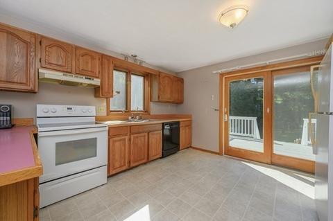 212 Lower Gore Rd, Webster, MA 01570 photo 9