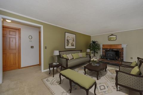 212 Lower Gore Rd, Webster, MA 01570 photo 3