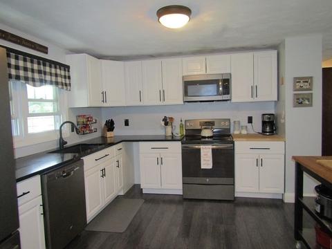 185 Nicholas Rd, Raynham, MA 02767 photo 4