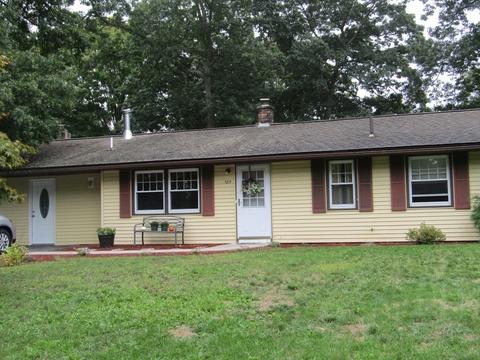 185 Nicholas Rd, Raynham, MA 02767 photo 1