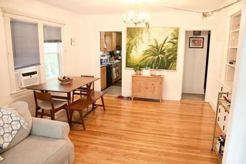 87 Whitmarsh Ave, Worcester, MA 01606 photo 4