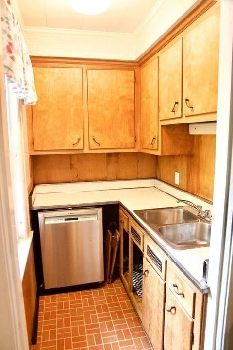 87 Whitmarsh Ave, Worcester, MA 01606 photo 14