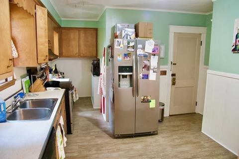 87 Whitmarsh Ave, Worcester, MA 01606 photo 9
