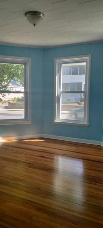 22 Eddy St, Webster, MA 01570 photo 4