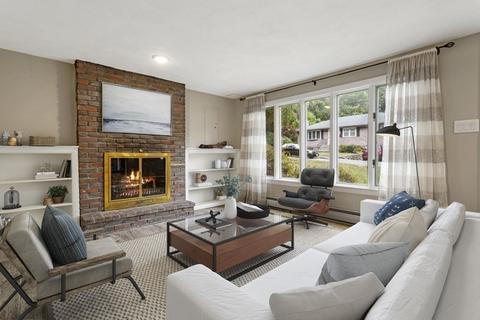 13 Jane Dr, Saugus, MA 01906 photo 27