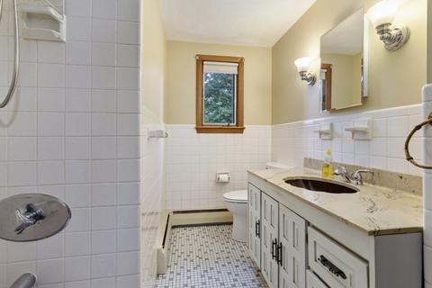 13 Jane Dr, Saugus, MA 01906 photo 19