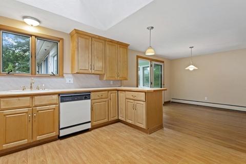 13 Jane Dr, Saugus, MA 01906 photo 14
