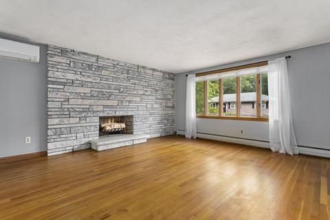13 Jane Dr, Saugus, MA 01906 photo 4