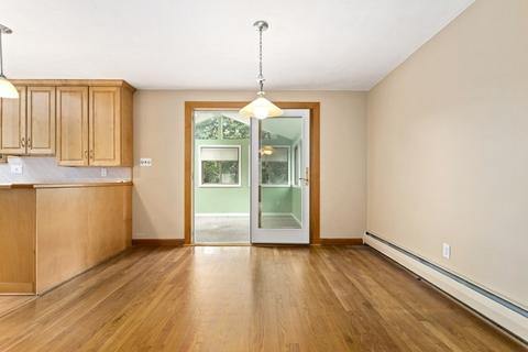 13 Jane Dr, Saugus, MA 01906 photo 8