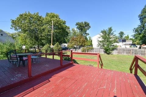 61 Harvey St, Springfield, MA 01119 photo 15