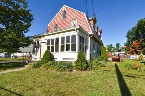 61 Harvey St, Springfield, MA 01119 photo 1