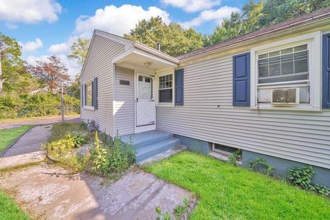 159 Stapleton Rd, Springfield, MA 01109 photo 3