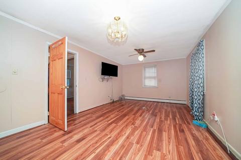 159 Stapleton Rd, Springfield, MA 01109 photo 13