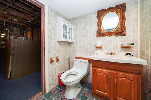 159 Stapleton Rd, Springfield, MA 01109 photo 22