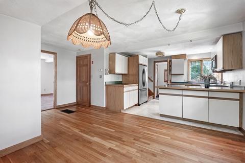 30 Leech St, Beverly, MA 01915 photo 7