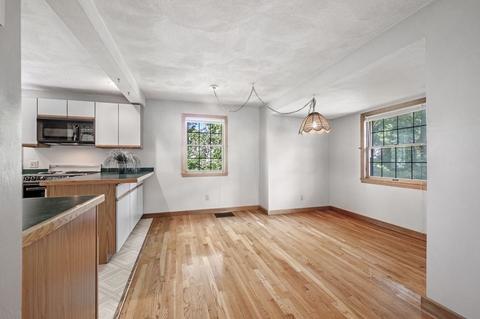 30 Leech St, Beverly, MA 01915 photo 5