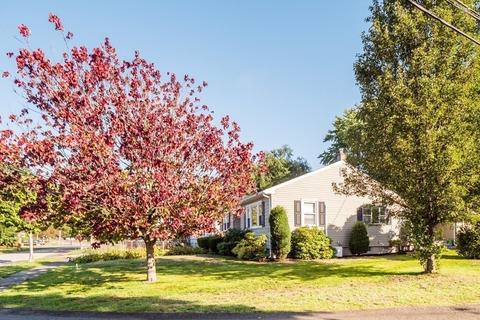 76 Sherman Rd, Dedham, MA 02026 photo 4
