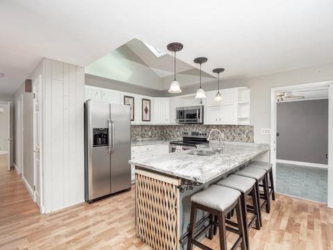 76 Sherman Rd, Dedham, MA 02026 photo 11