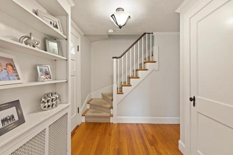 2 Gilmore Ave, Reading, MA 01867 photo 10