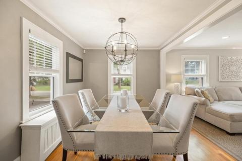 2 Gilmore Ave, Reading, MA 01867 photo 5
