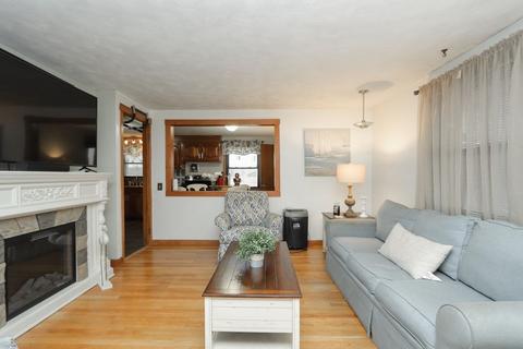231 Louis Rd, Springfield, MA 01118 photo 6