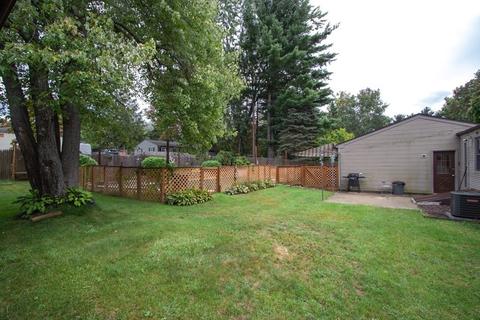 231 Louis Rd, Springfield, MA 01118 photo 27