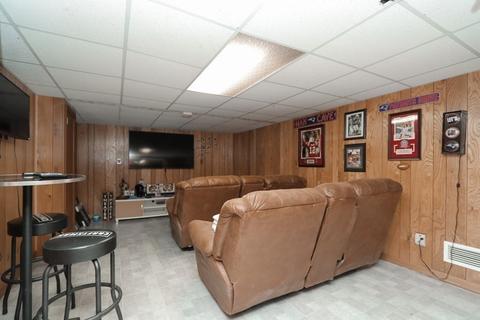 231 Louis Rd, Springfield, MA 01118 photo 20