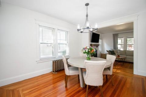 27 Castle St, Springfield, MA 01118 photo 13