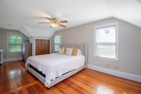 27 Castle St, Springfield, MA 01118 photo 31