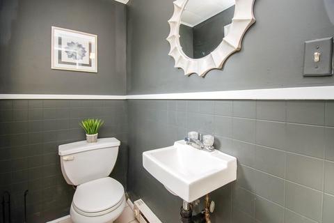 27 Castle St, Springfield, MA 01118 photo 20