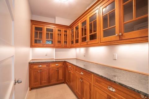 2 Hemlock St, Beverly, MA 01915 photo 8