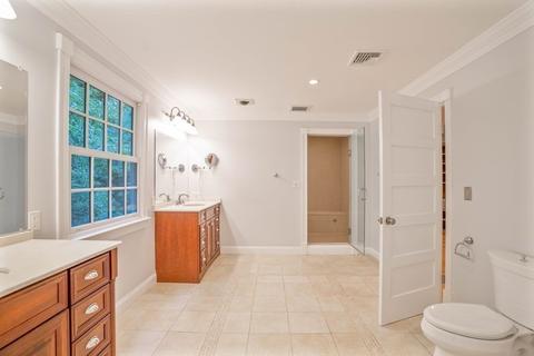 2 Hemlock St, Beverly, MA 01915 photo 15
