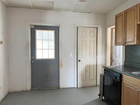 121 Albemarle St, Springfield, MA 01109 photo 8