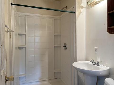 121 Albemarle St, Springfield, MA 01109 photo 17