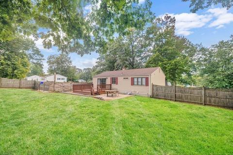 87 Feltham Rd, Springfield, MA 01118 photo 21
