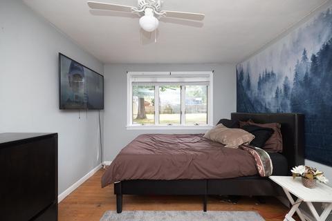 87 Feltham Rd, Springfield, MA 01118 photo 9