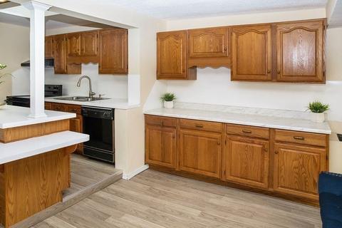 20 Wallace St, Springfield, MA 01119 photo 6