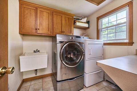 30 Pomeroy St, Easthampton, MA 01027 photo 11