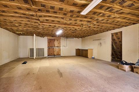 30 Pomeroy St, Easthampton, MA 01027 photo 34
