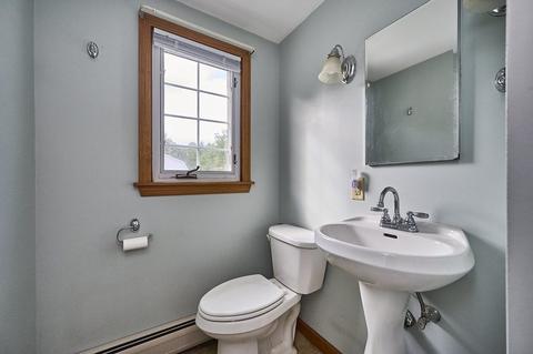 30 Pomeroy St, Easthampton, MA 01027 photo 23