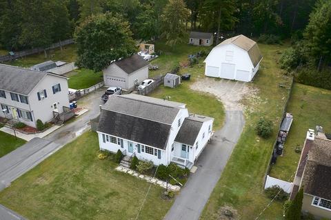 30 Pomeroy St, Easthampton, MA 01027 photo 1