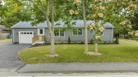 18 Hathaway St, Wareham, MA 02571 photo 6