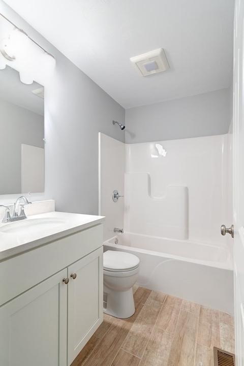 336 Brooks St, Worcester, MA 01606 photo 10