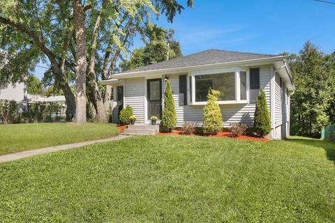 32 Dell Ave, Worcester, MA 01604 photo 2