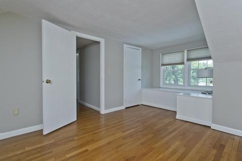 70 Harrow Rd, Springfield, MA 01118 photo 19