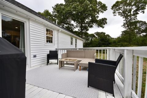 35 Sewall Dr, Mashpee, MA 02649 photo 7
